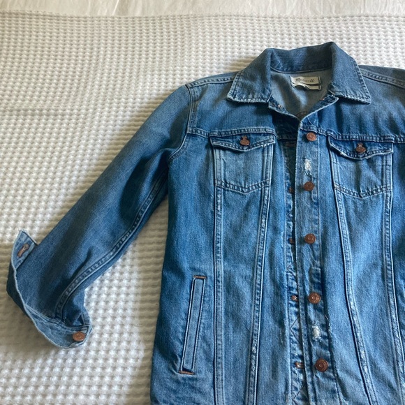 Madewell Oversized Denim Jacket NWOT XS - Picture 2 of 4